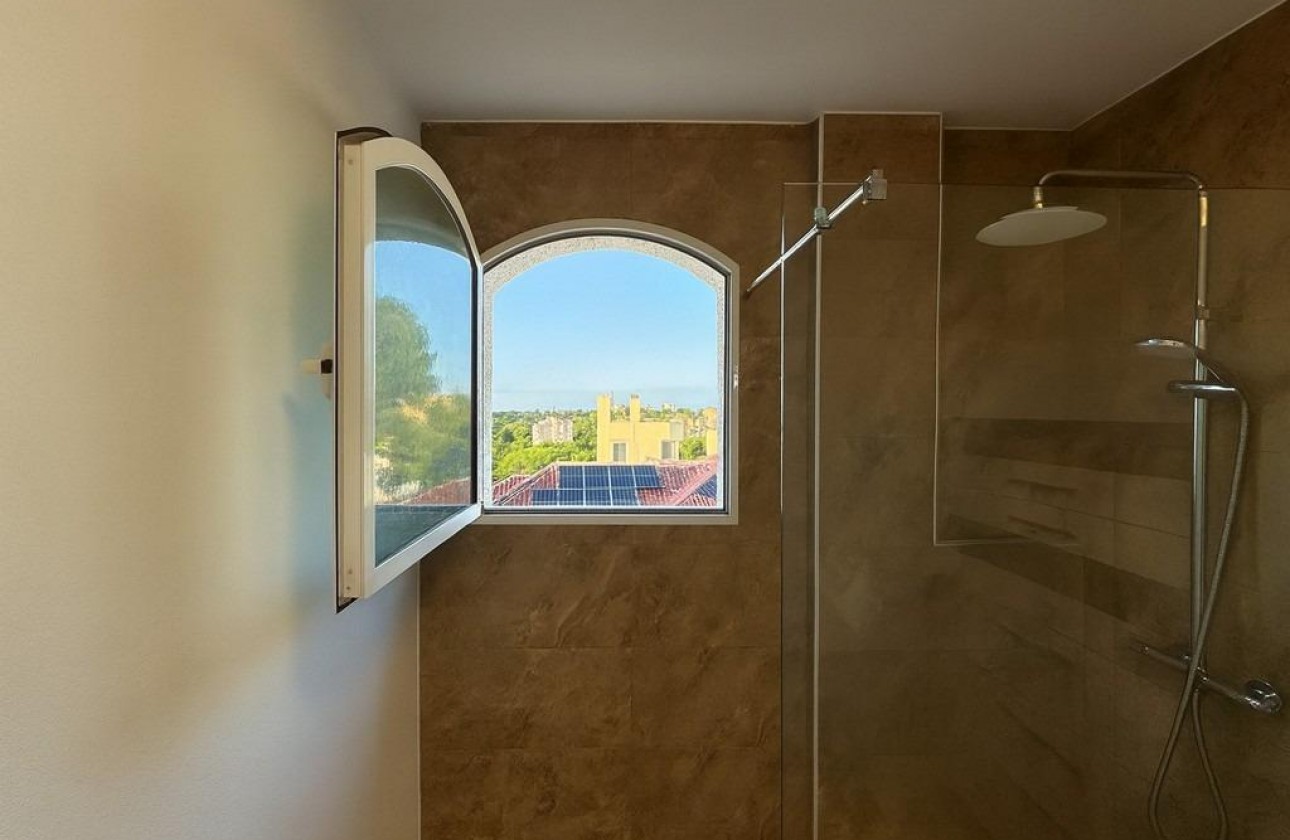 Revente - Villa - Orihuela Costa - Aguamarina