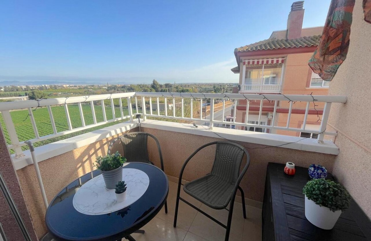 Resale - Apartment / flat - Algorfa