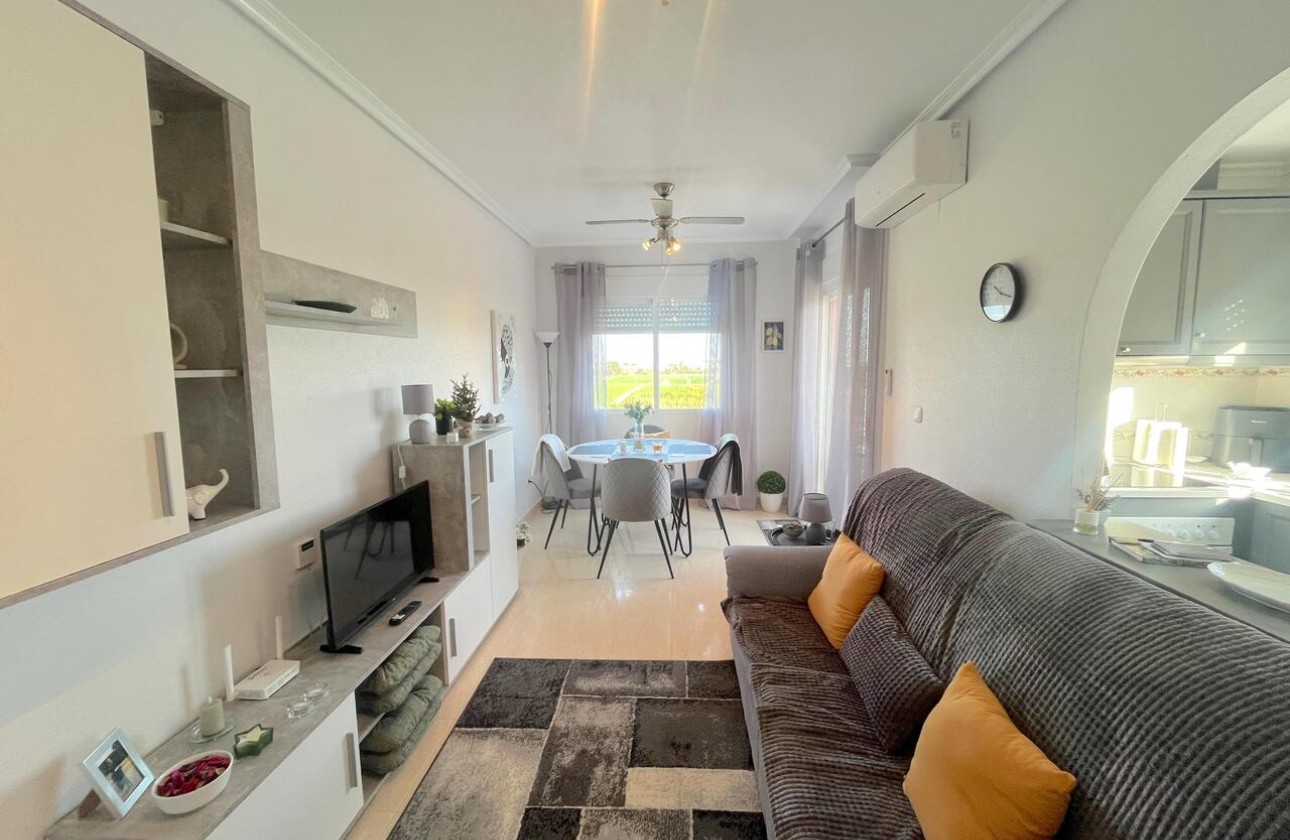 Resale - Apartment / flat - Algorfa