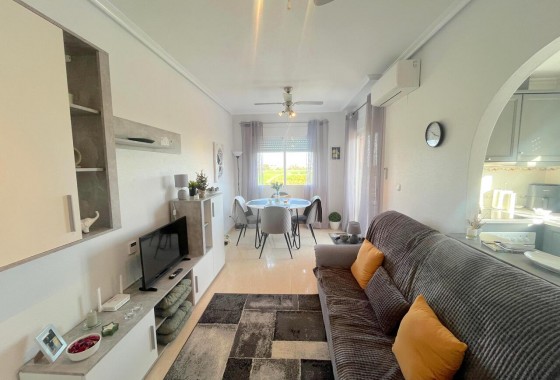 Resale - Apartment / flat - Algorfa