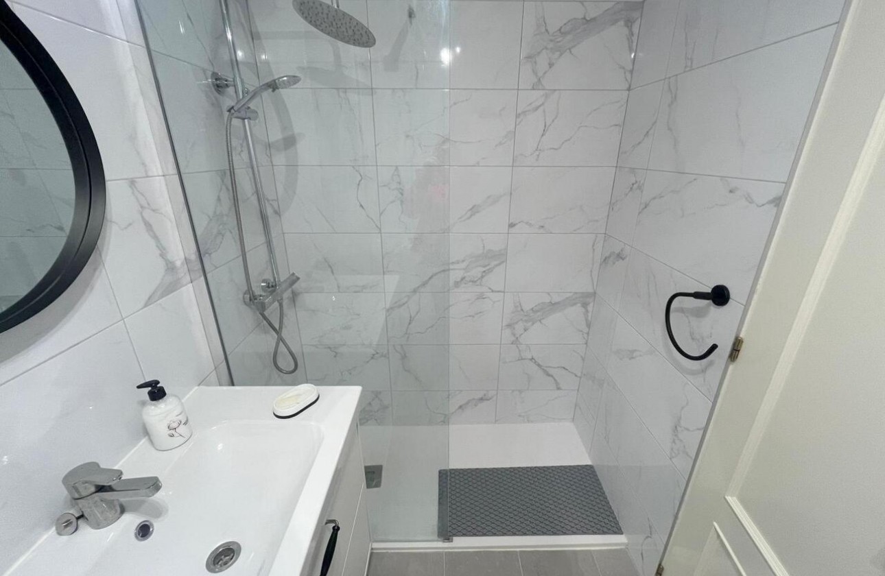 Resale - Apartment / flat - Algorfa