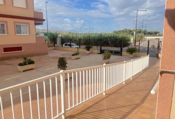 Resale - Apartment / flat - Algorfa
