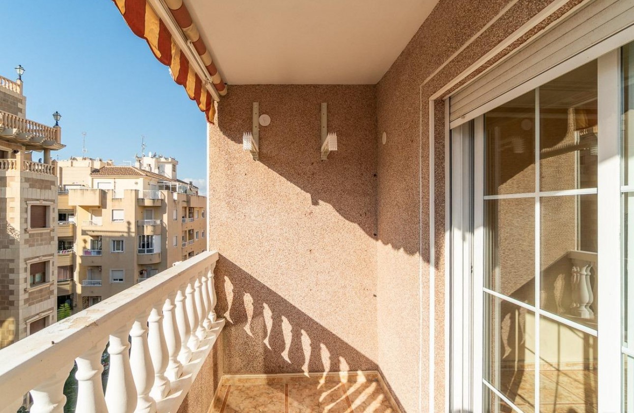 Revente - Appartement - Torrevieja - Centro