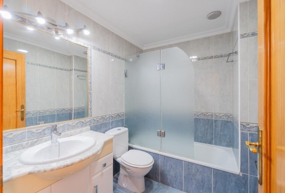 Revente - Appartement - Torrevieja - Centro