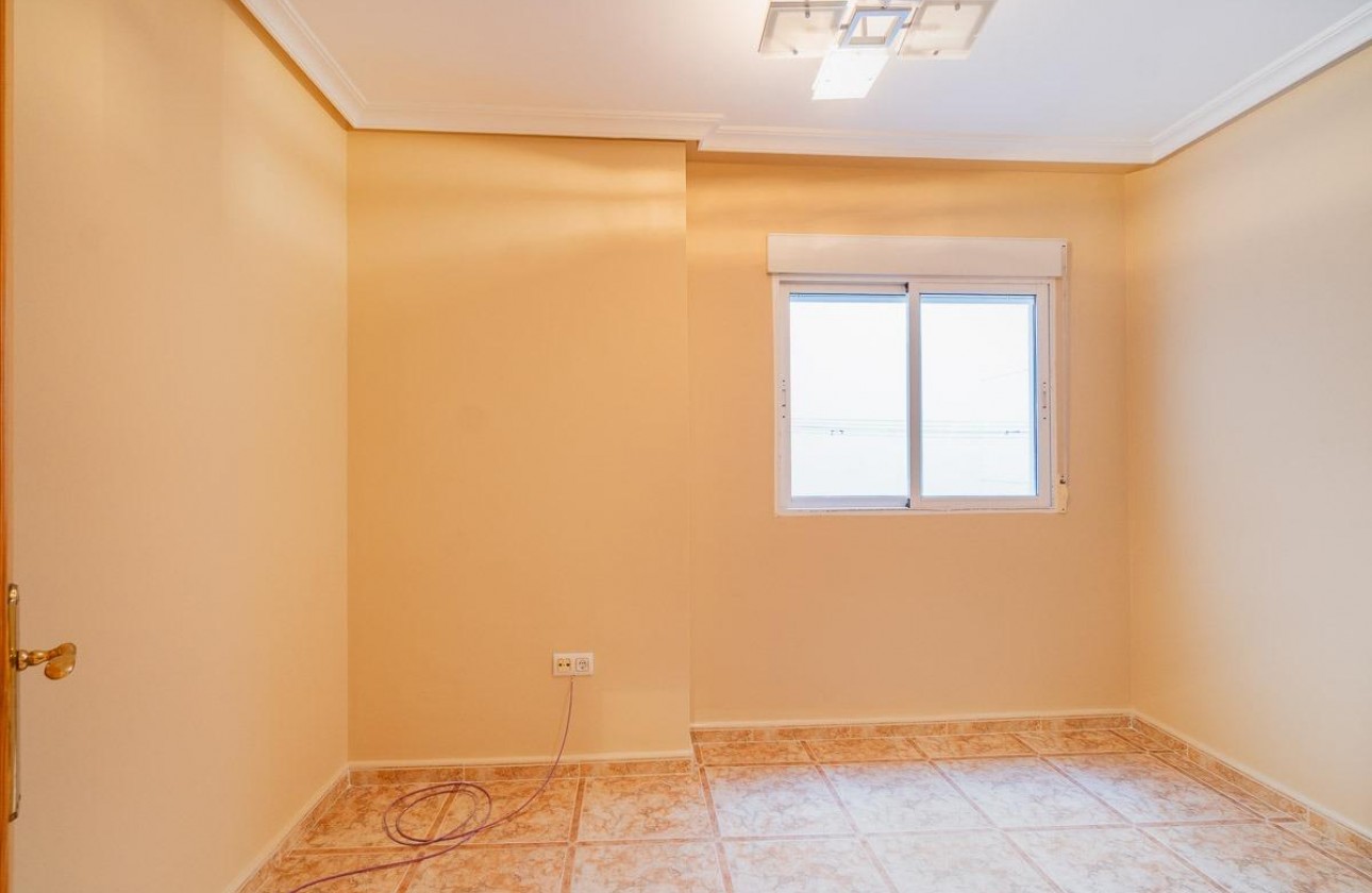 Revente - Appartement - Torrevieja - Centro
