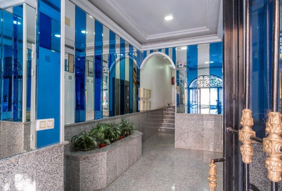 Revente - Appartement - Torrevieja - Centro
