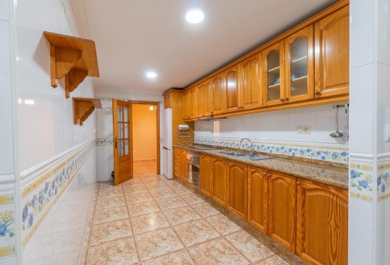 Revente - Appartement - Torrevieja - Centro