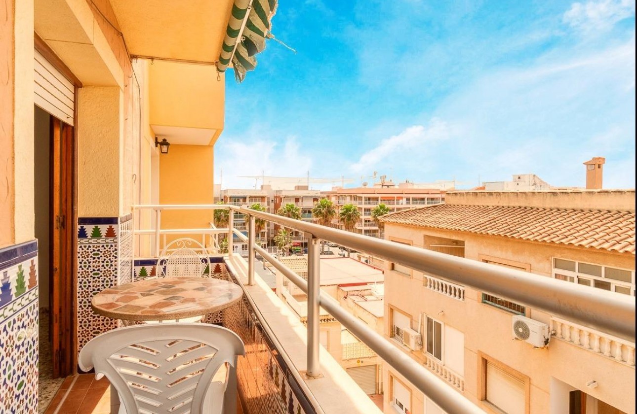 Revente - Appartement - Torrevieja - Playa de los Naufragos