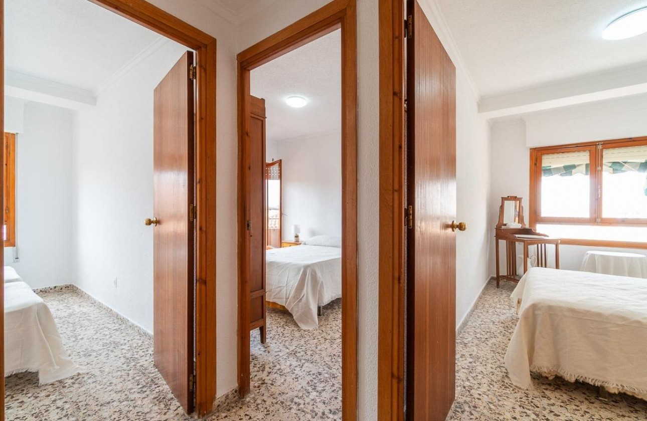 Revente - Appartement - Torrevieja - Playa de los Naufragos