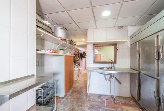 Resale - Villa - Torrevieja - Los altos