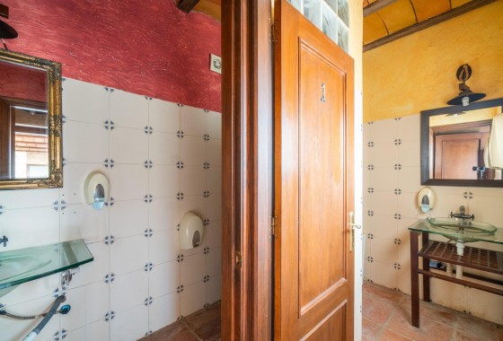 Resale - Villa - Torrevieja - Los altos