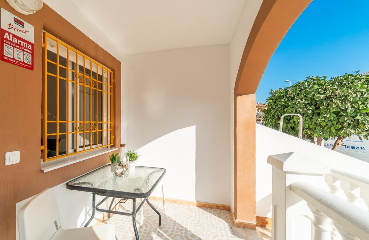 Revente - Villa - Torrevieja - El limonar