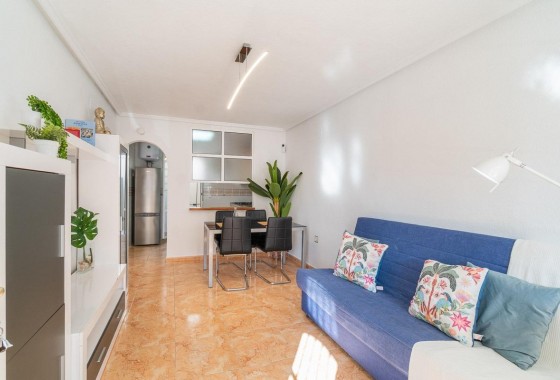 Revente - Villa - Torrevieja - El limonar