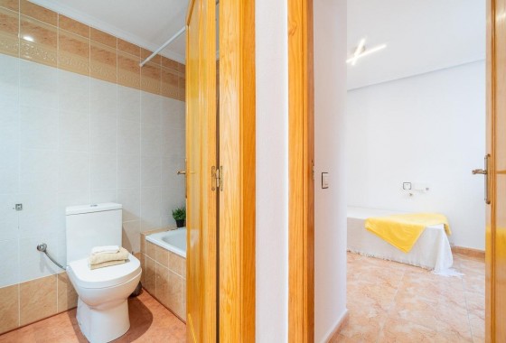 Revente - Villa - Torrevieja - El limonar