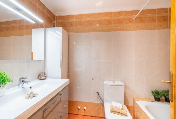 Revente - Villa - Torrevieja - El limonar