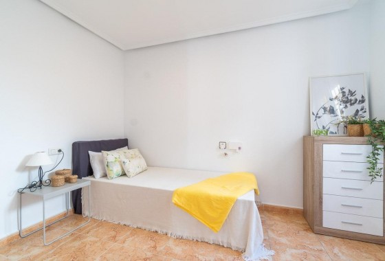 Revente - Villa - Torrevieja - El limonar