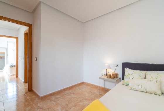 Revente - Villa - Torrevieja - El limonar