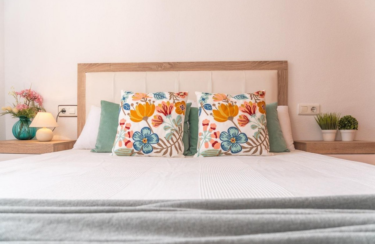 Revente - Villa - Torrevieja - El limonar