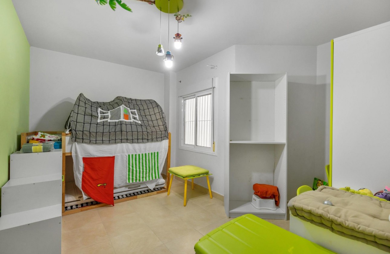 Reventa - Apartamento / piso - Torrevieja - torrevieja