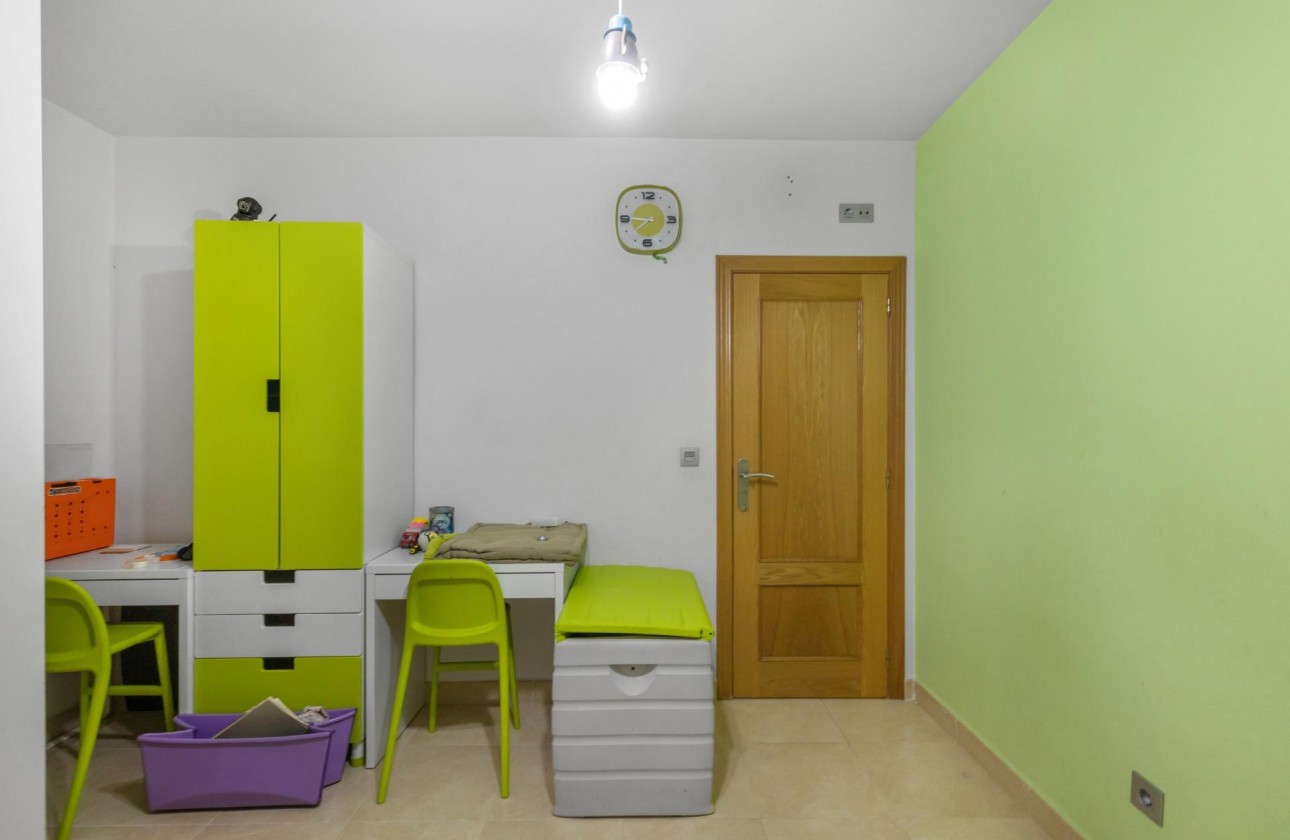 Reventa - Apartamento / piso - Torrevieja - torrevieja
