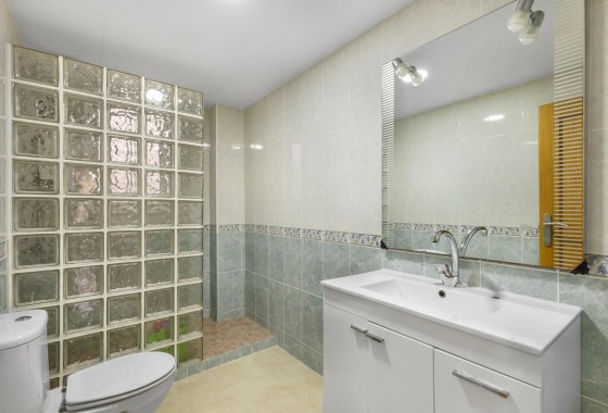 Reventa - Apartamento / piso - Torrevieja - torrevieja