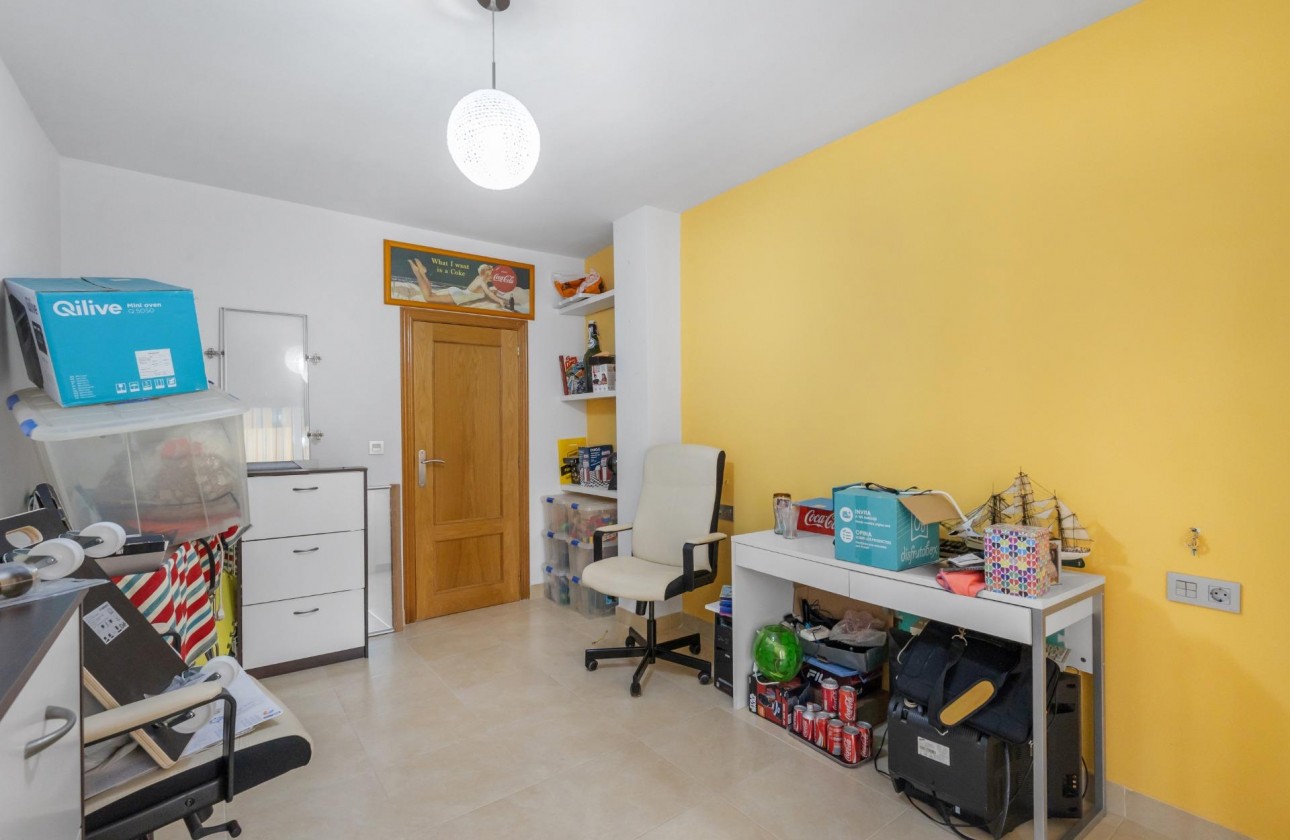 Reventa - Apartamento / piso - Torrevieja - torrevieja
