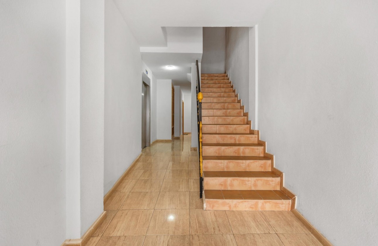 Reventa - Apartamento / piso - Torrevieja - torrevieja