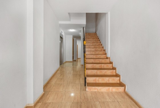Reventa - Apartamento / piso - Torrevieja - torrevieja