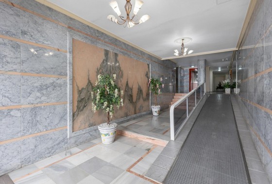 Revente - Appartement - Torrevieja - Estacion de autobuses