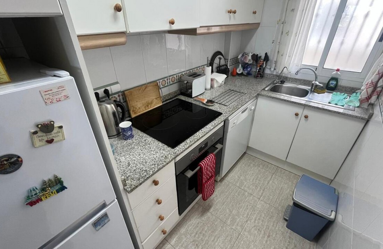 Reventa - Apartamento / piso - Almoradí