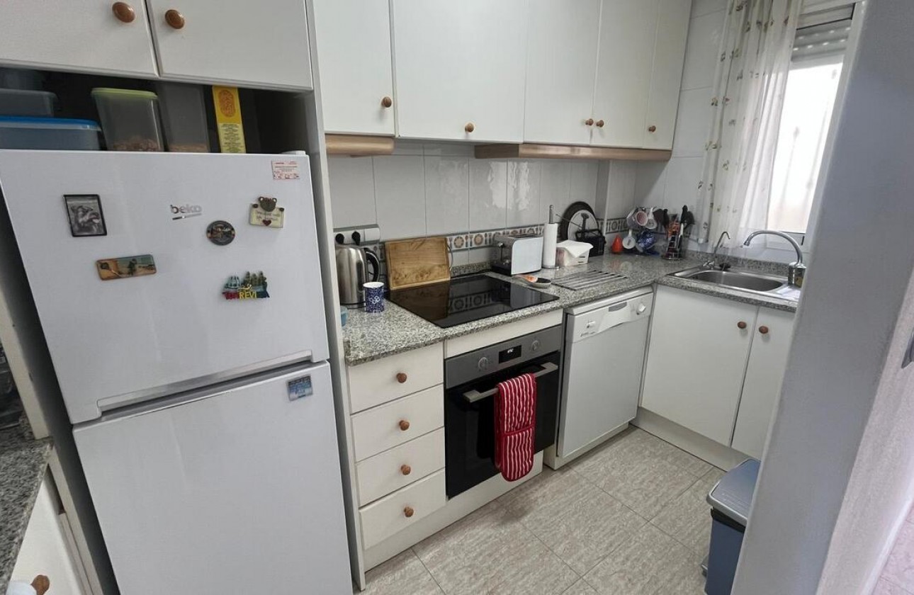 Reventa - Apartamento / piso - Almoradí