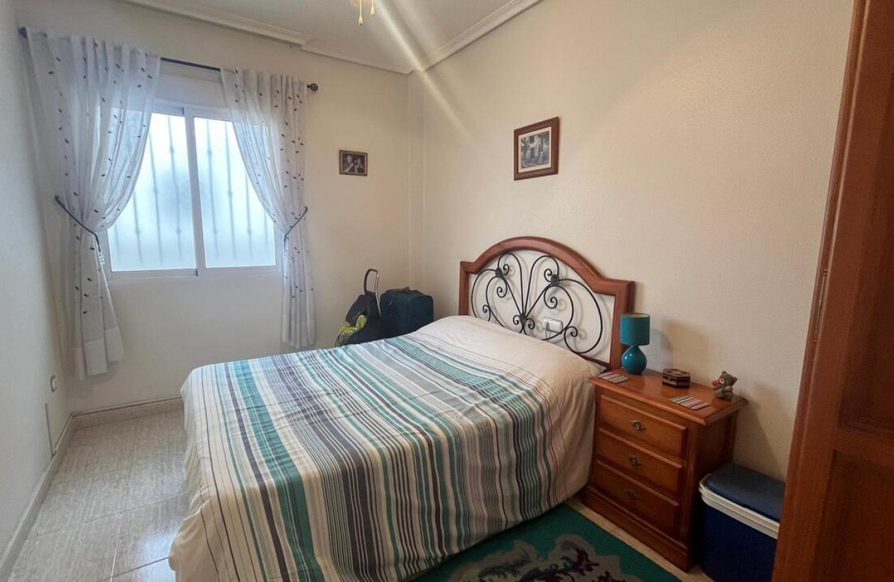 Reventa - Apartamento / piso - Almoradí