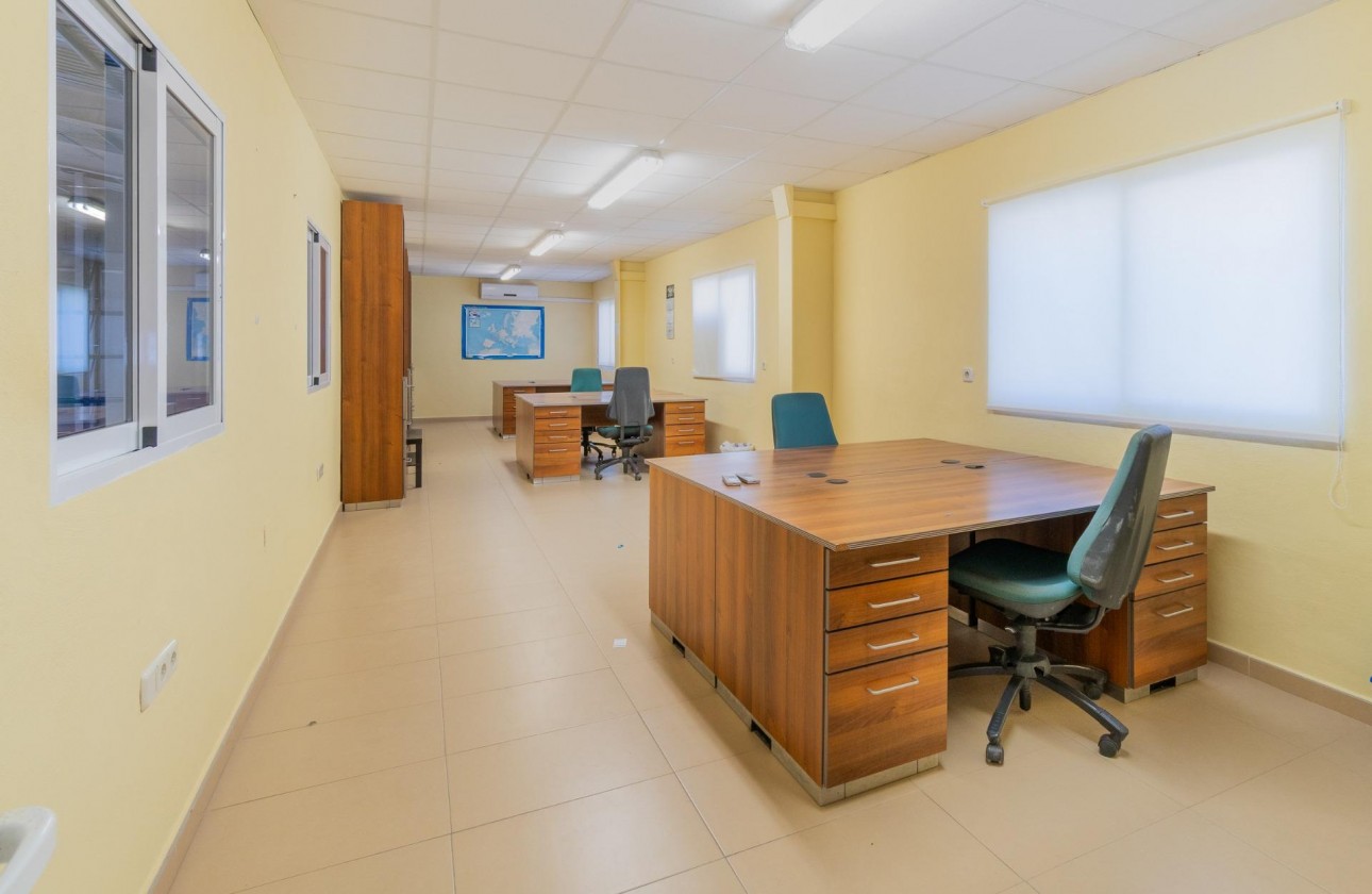 Location à long terme - Industrial unit - Pilar de la Horadada - Polígono industrial Cañada de Práez