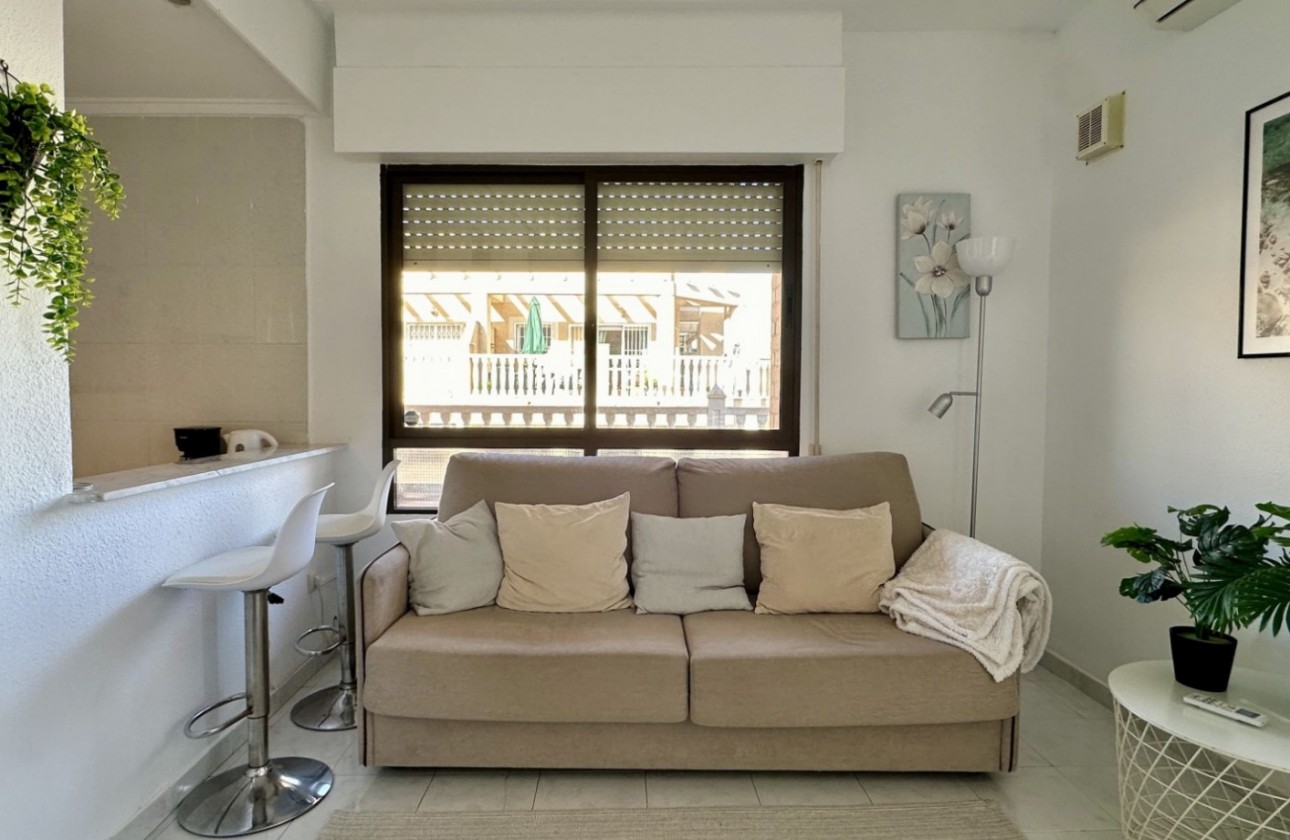 Resale - Apartment / flat - Torrevieja