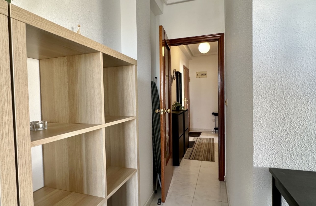 Resale - Apartment / flat - Torrevieja