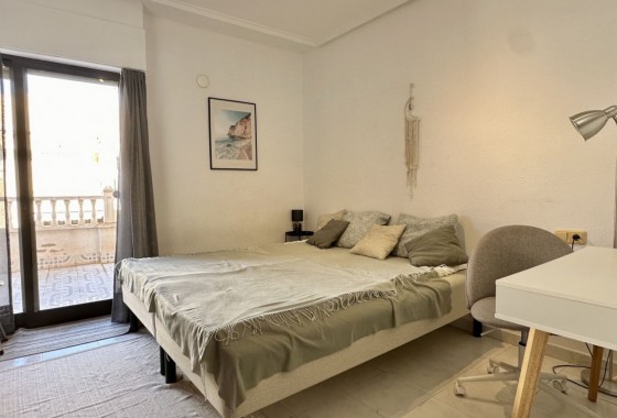 Resale - Apartment / flat - Torrevieja