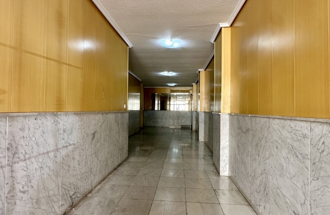 Resale - Apartment / flat - Torrevieja