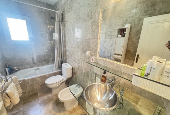 Revente - Villa - Las Ramblas Golf