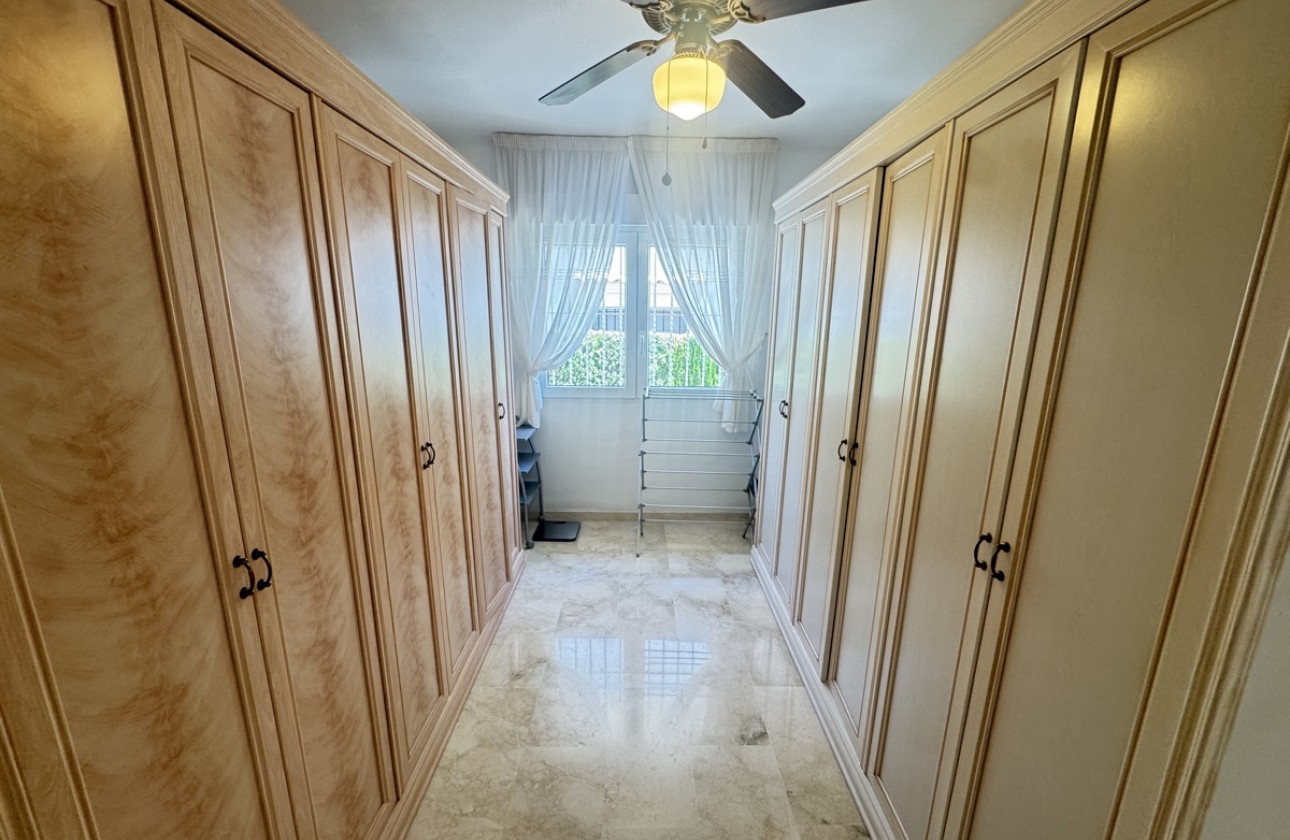 Revente - Villa - Las Ramblas Golf