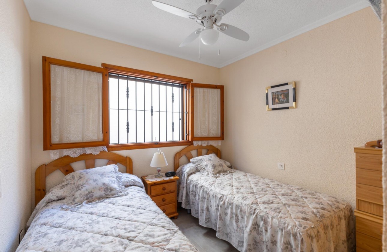 Resale - Villa - Torrevieja - Torreblanca