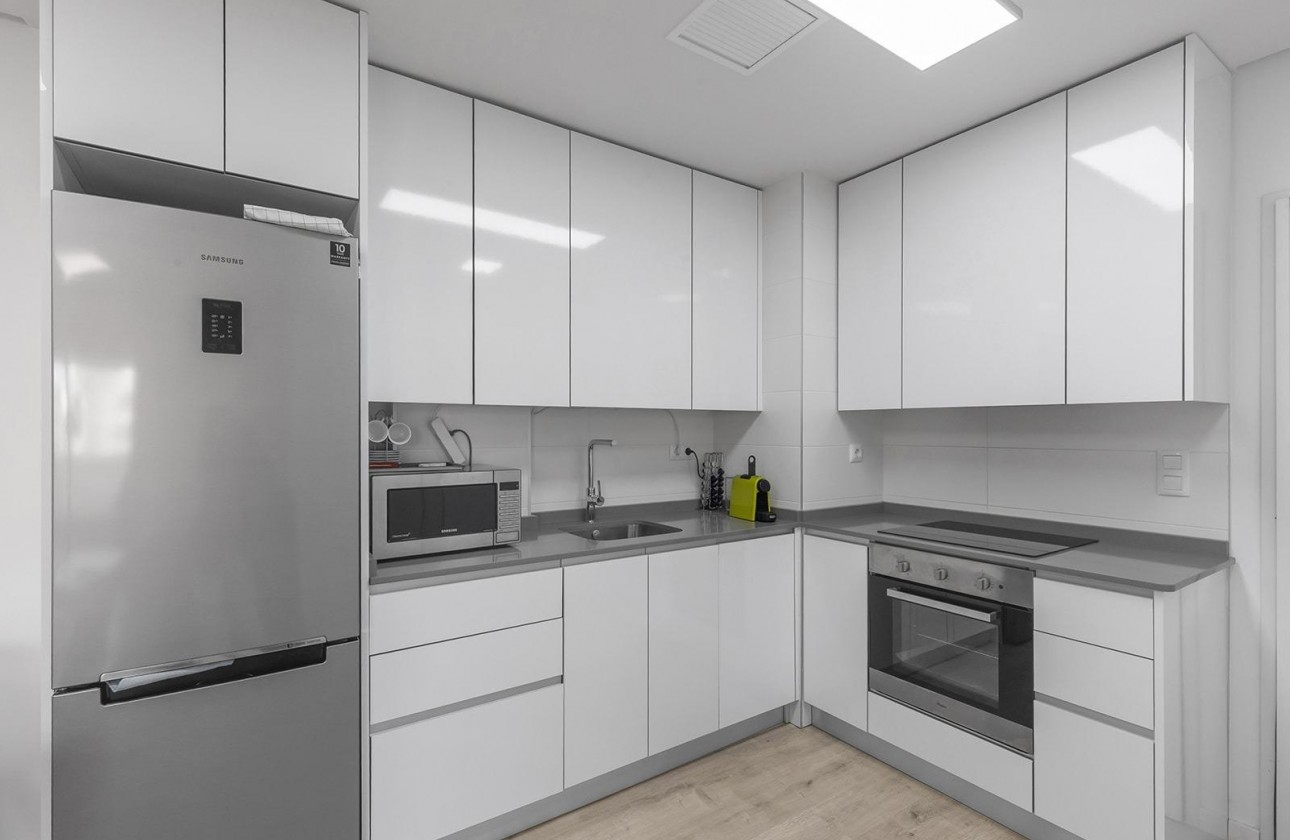 Reventa - Apartamento / piso - Orihuela Costa - Los Dolses