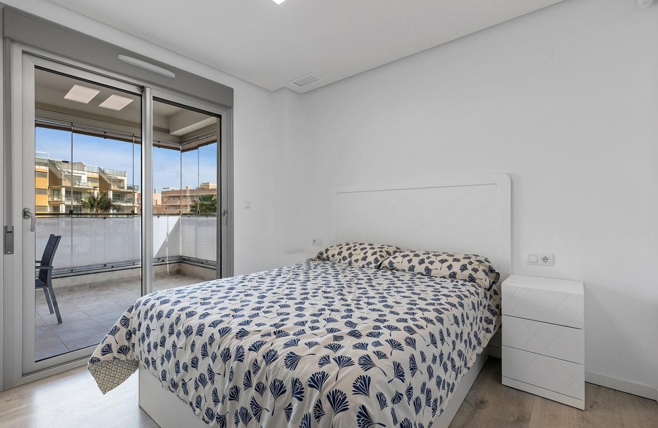 Reventa - Apartamento / piso - Orihuela Costa - Los Dolses