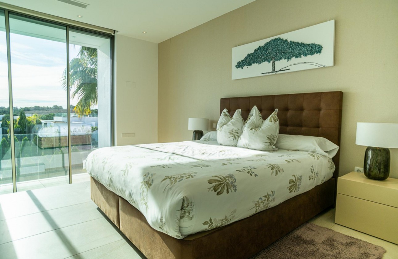 Revente - Villa - Orihuela Costa