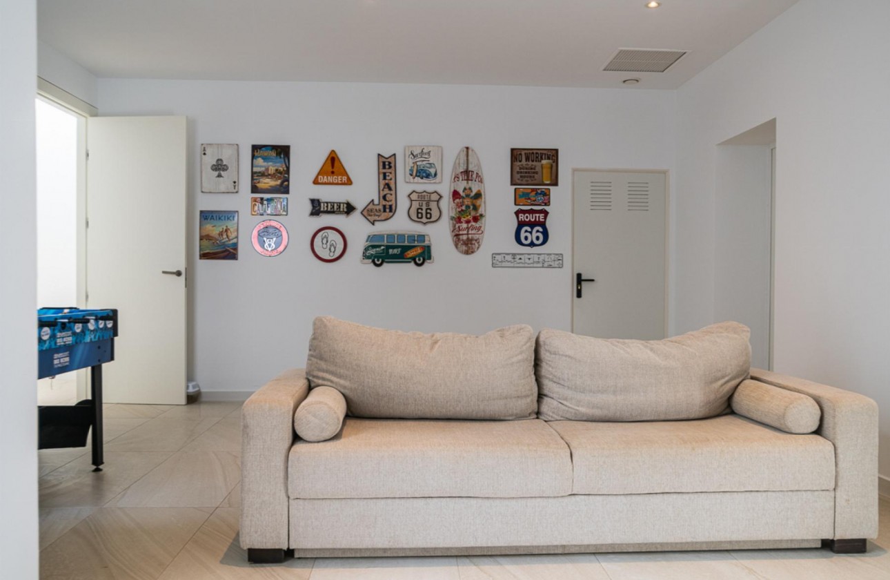 Revente - Villa - Orihuela Costa