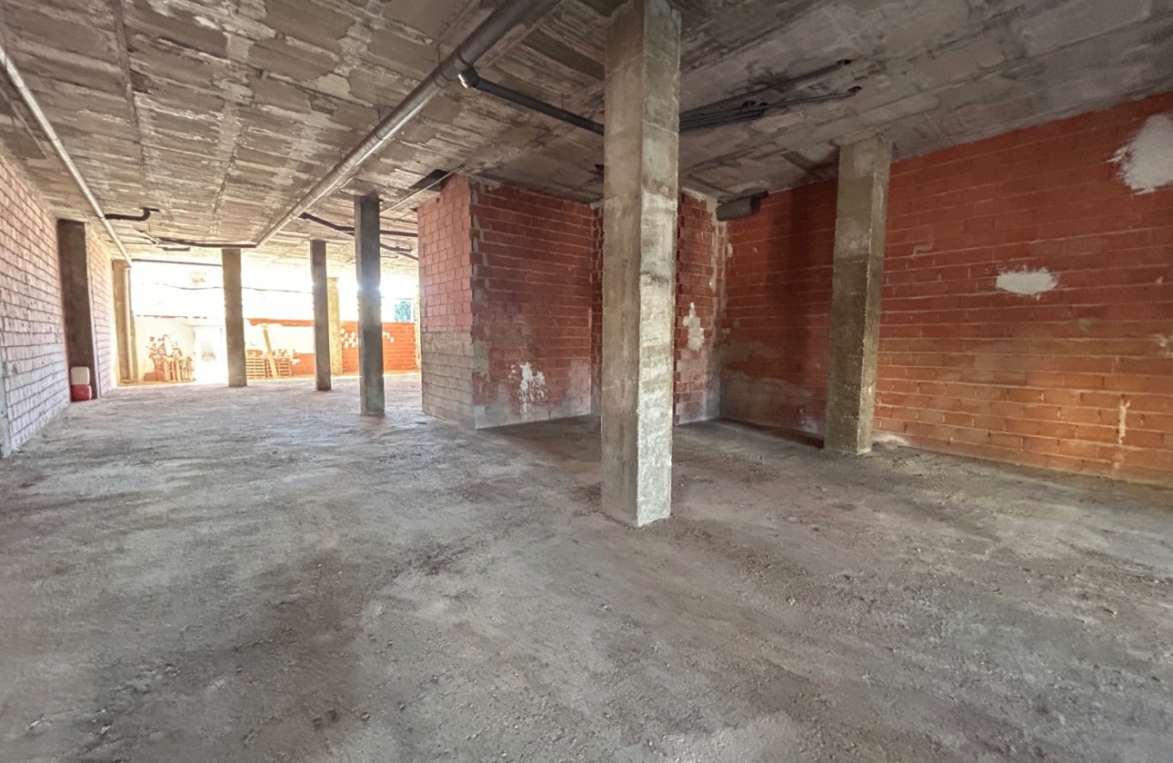 Reventa - Business premises - Jacarilla