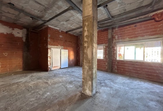 Reventa - Business premises - Jacarilla