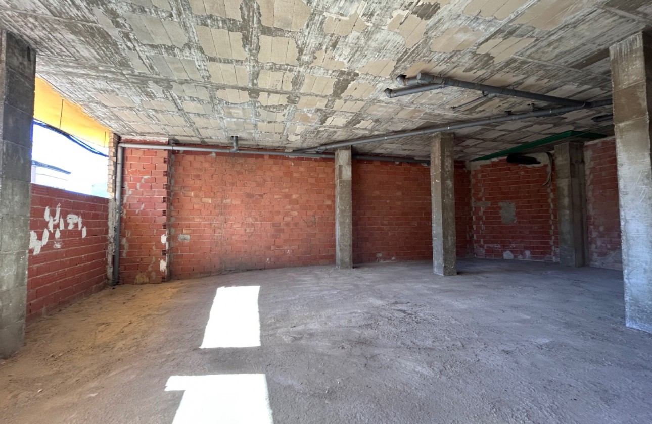 Reventa - Business premises - Jacarilla