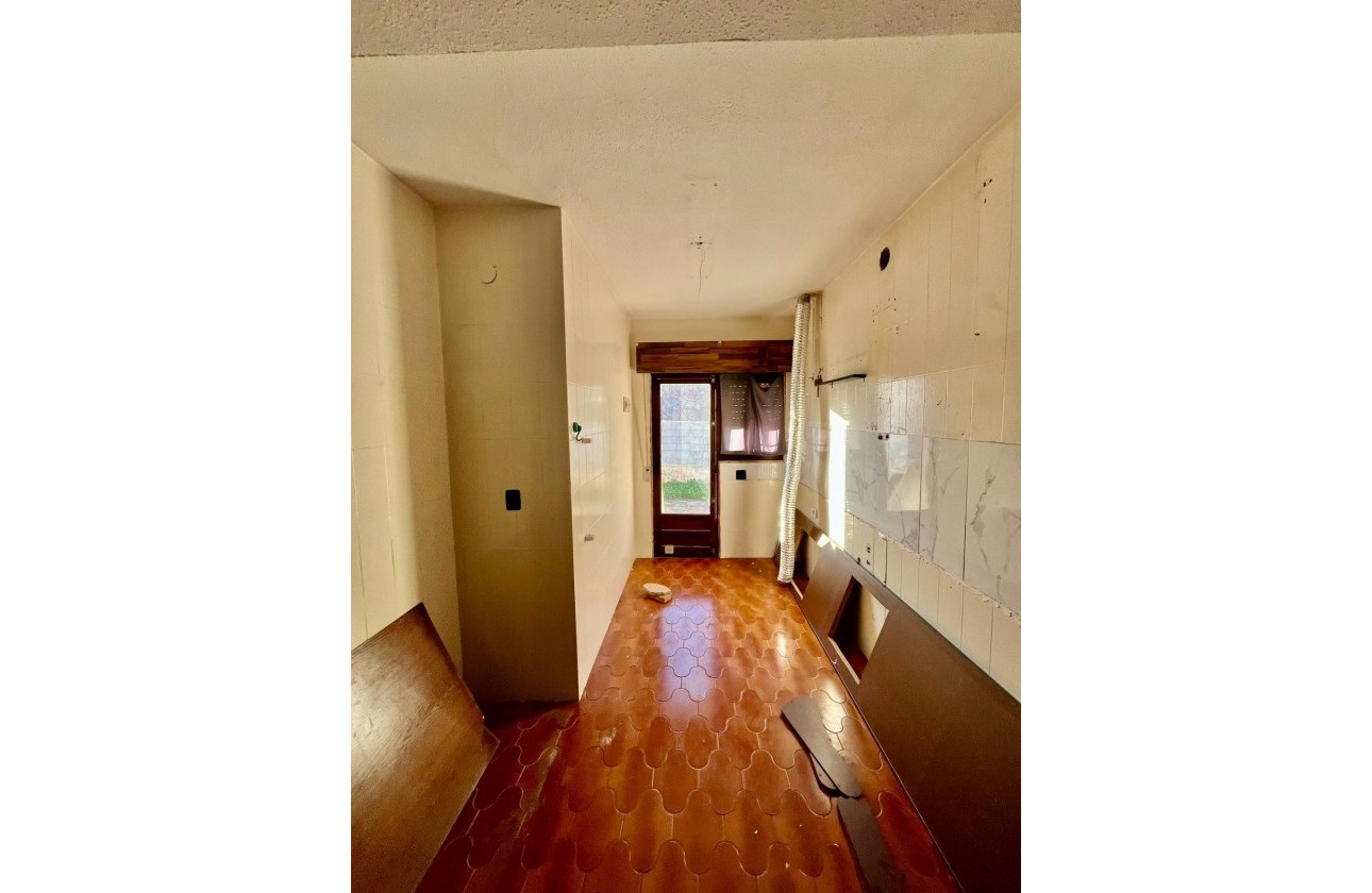 Reventa - Chalet - Torrevieja - Aguas Nuevas