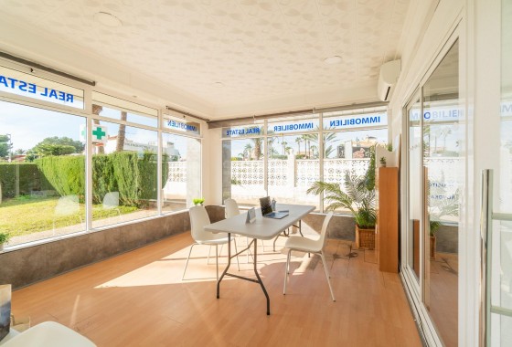 Location à long terme - Commercial - Orihuela Costa - La Zenia