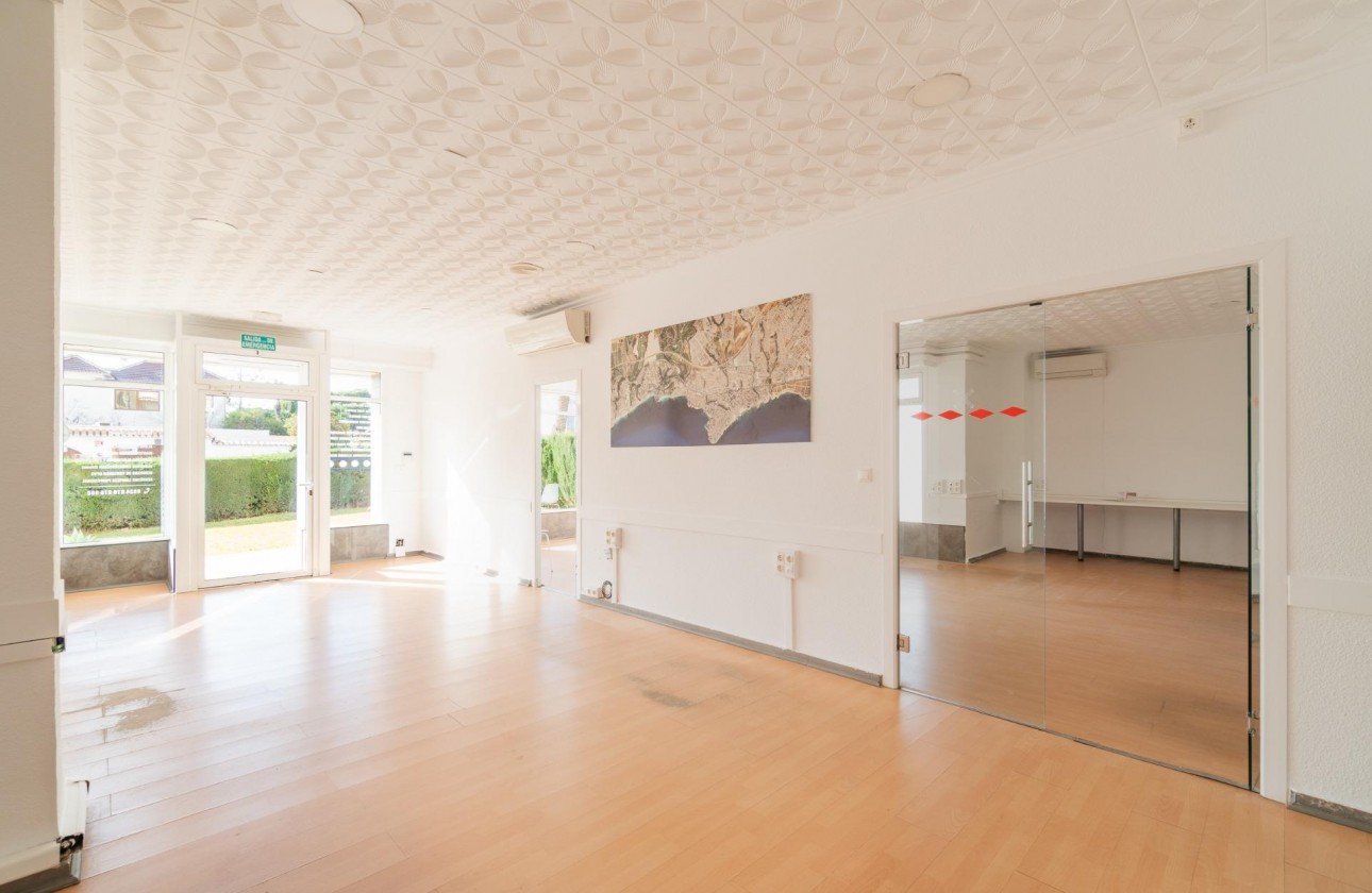 Location à long terme - Commercial - Orihuela Costa - La Zenia